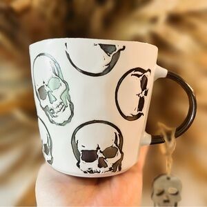 NEW Prima Designs Skull Halloween 17 OZ Coffee Mug Pirate Skeleton Black White
